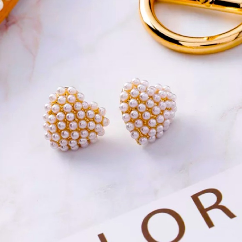 Heart Simulated Pearl Earrings